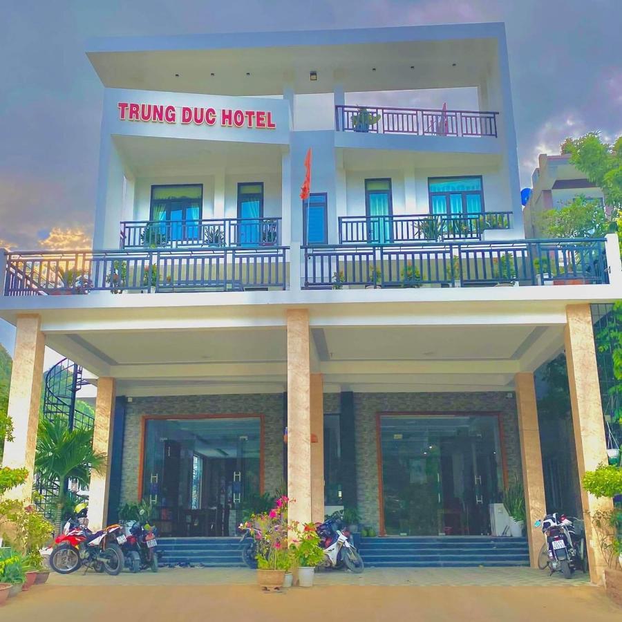 Trung Duc Hotel Phong Nha Exteriör bild